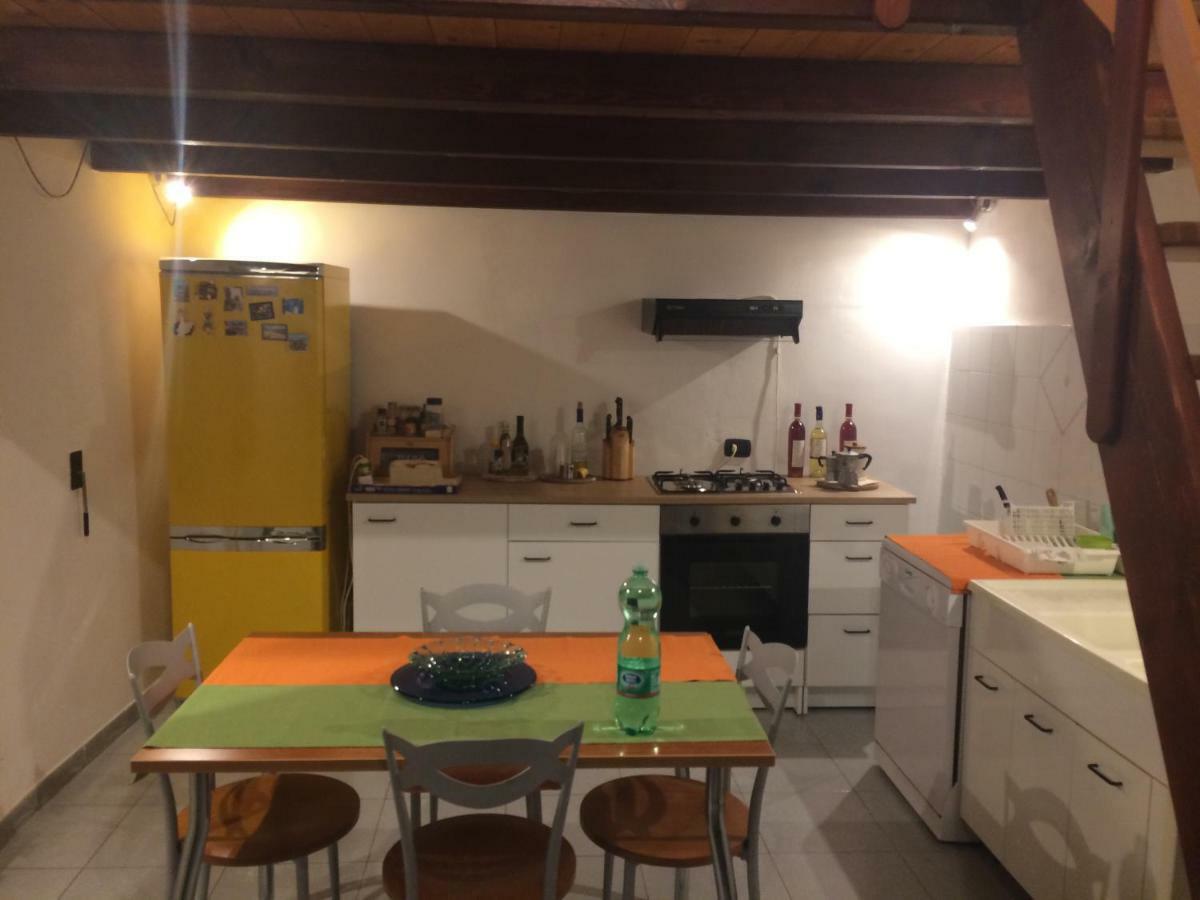 Casa Vacanze...Dei Teutonici Mesagne Exterior foto